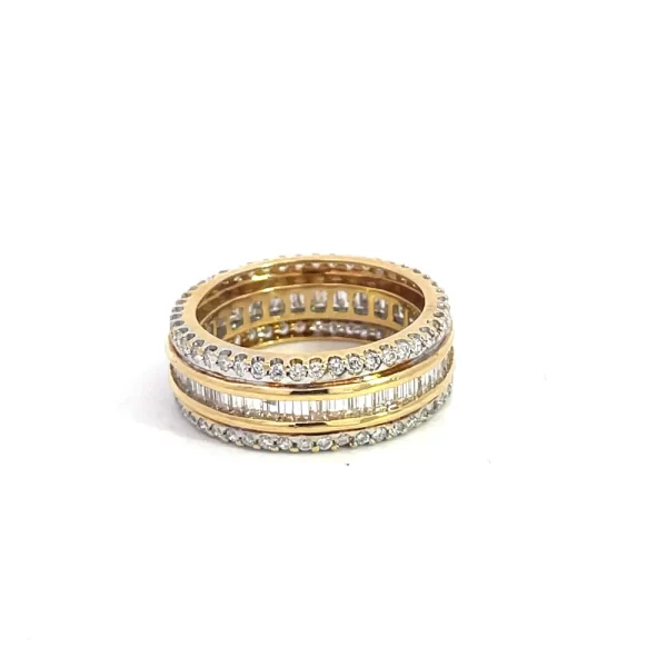 Endless gold & diamond ring